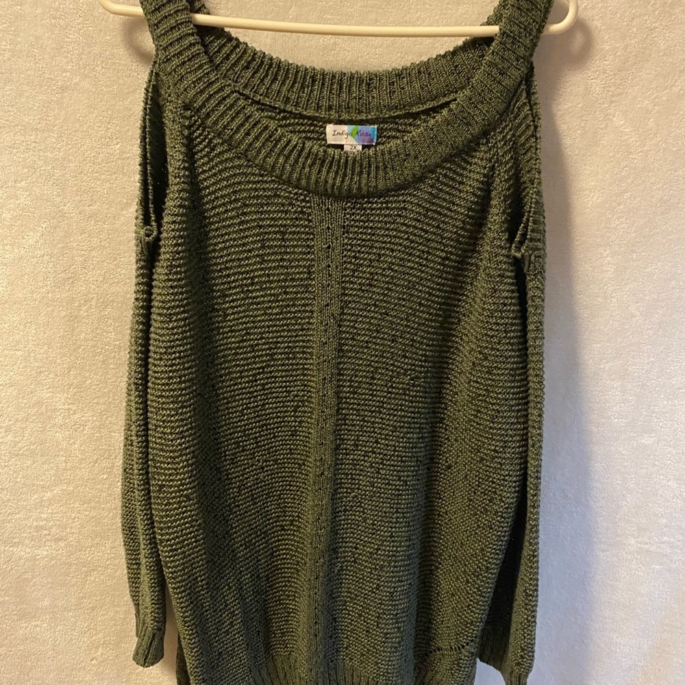 Indigo Rose Cold Shoulder 2X sweater